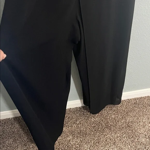 Elegant Black Evening Jumpsuit - Picture 5 of 6